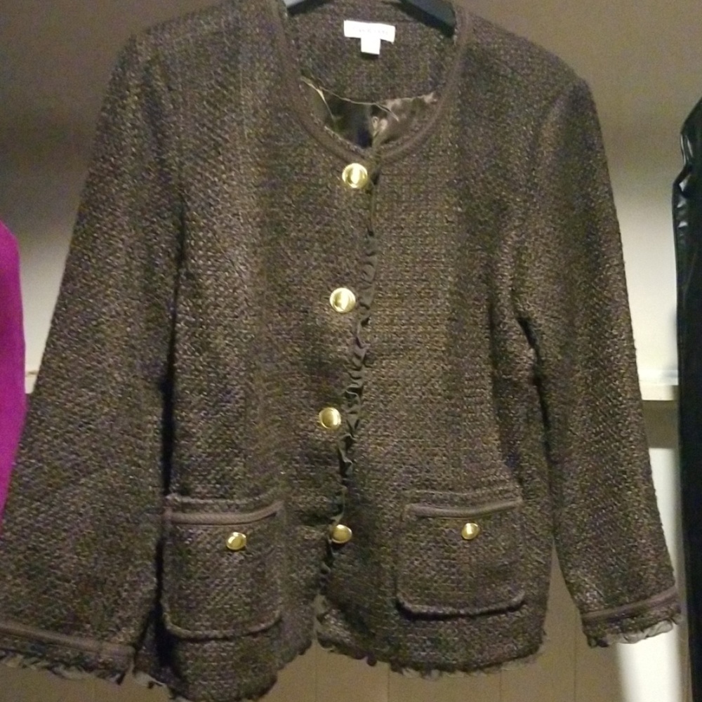 Joan Rivers Boucle Chanel style jacket